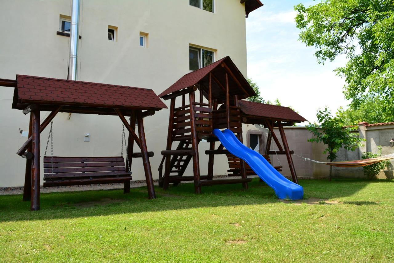 La Mateo Hotell Călimăneşti Eksteriør bilde