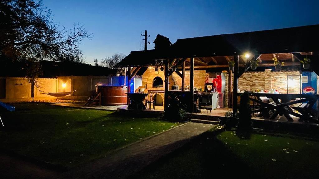 La Mateo Hotell Călimăneşti Eksteriør bilde