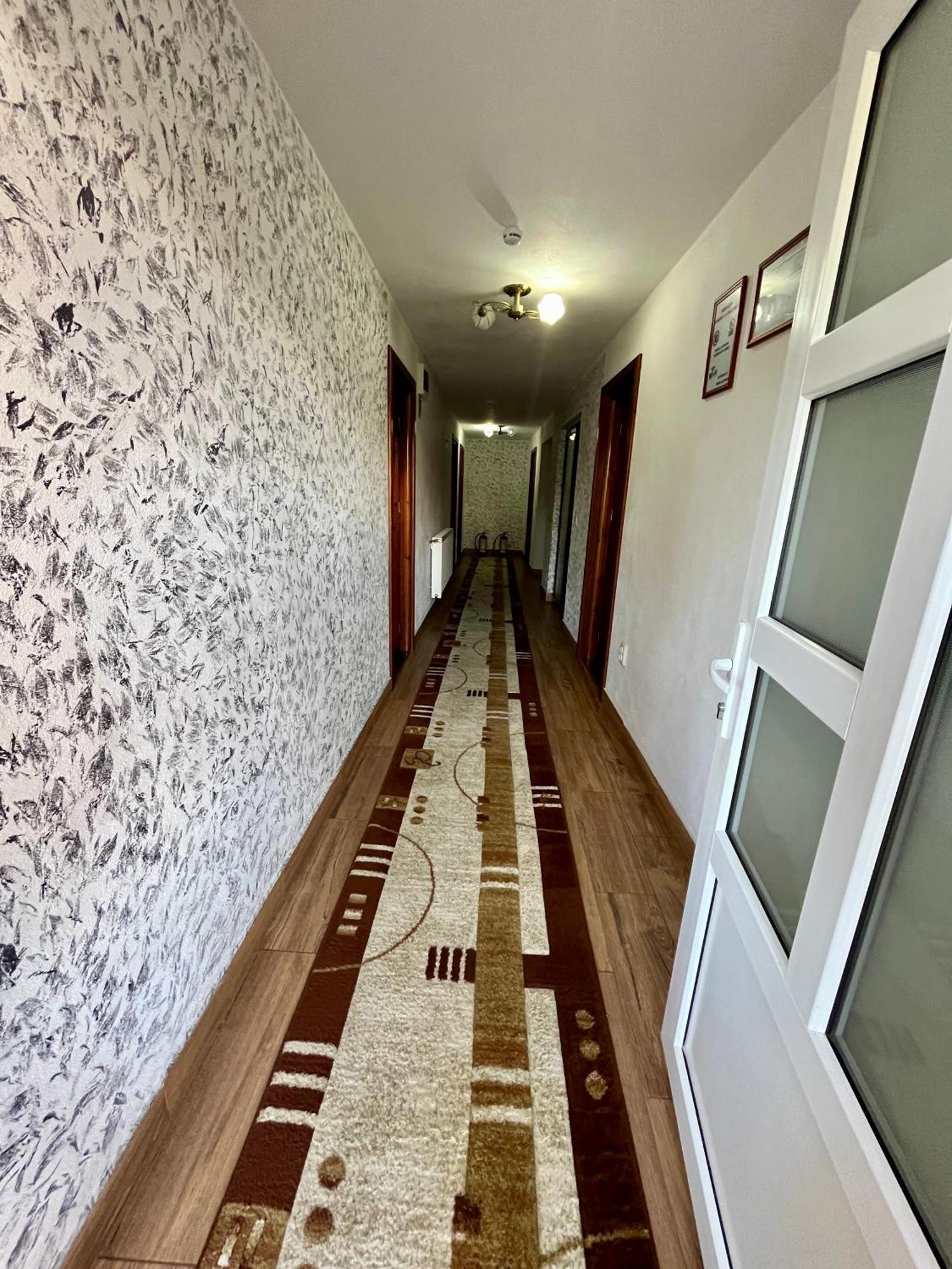 La Mateo Hotell Călimăneşti Eksteriør bilde