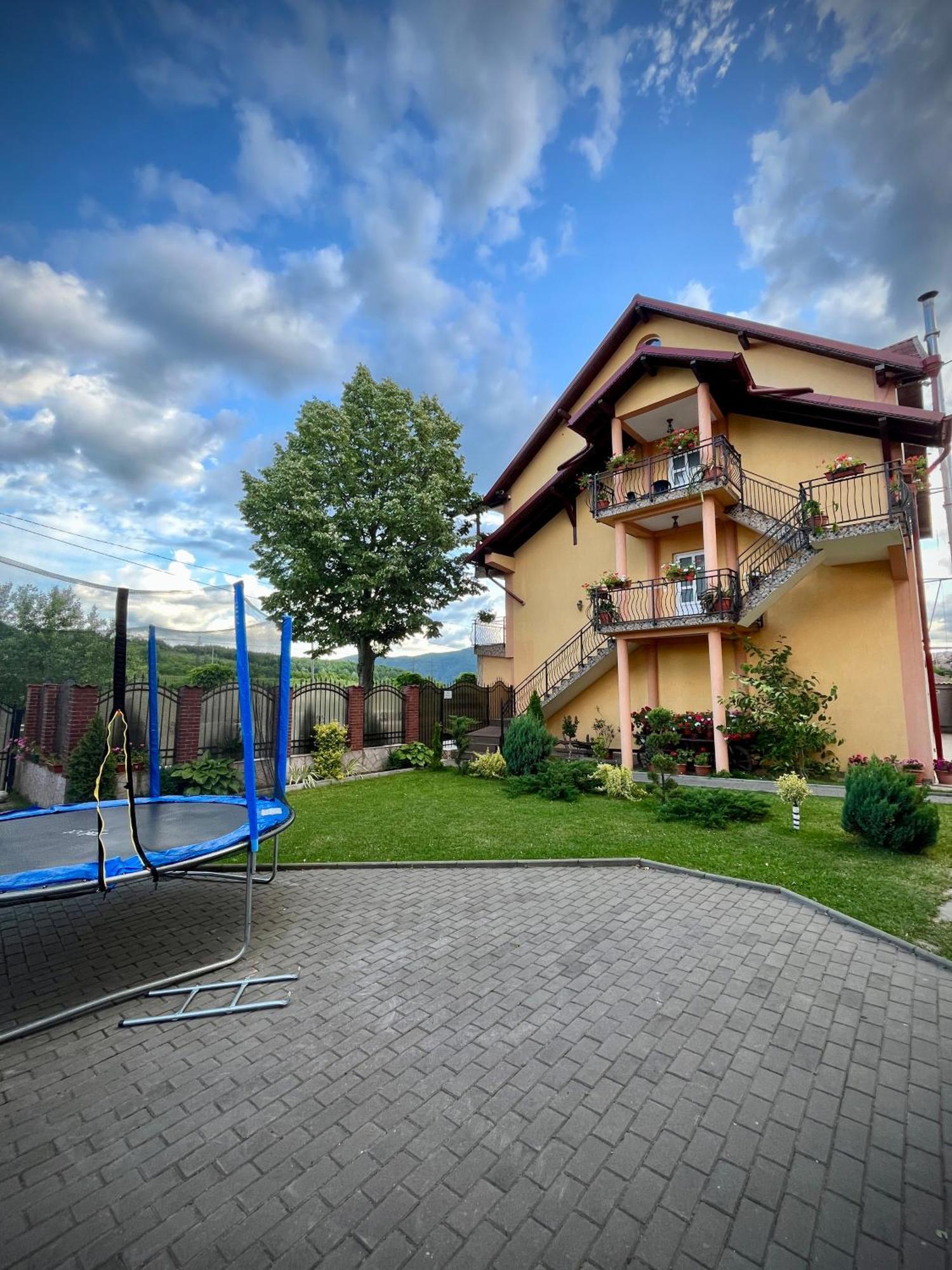 La Mateo Hotell Călimăneşti Eksteriør bilde
